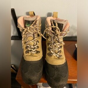 Itasca Waterproof Women's Boots, Pink/tan, size 8